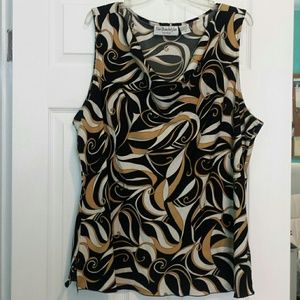 Women Scoop Neck Top